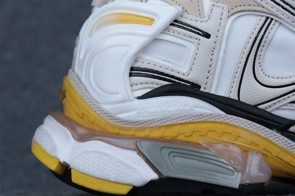 Balenciaga Wmns Runner Sneaker 'Beige'